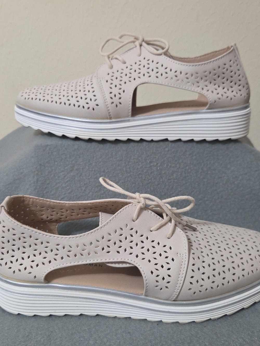 Target Woman Casual Laser-Cut Lace-Up Platform Shoes in Light Beige - Size 9